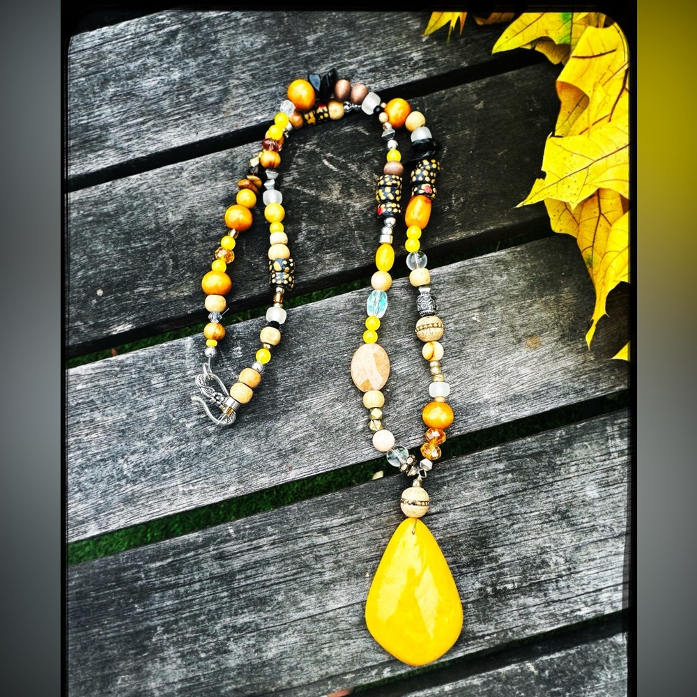 Brilliant Yellow Faux Stone Resin Pendant and Mixed Beaded Necklace